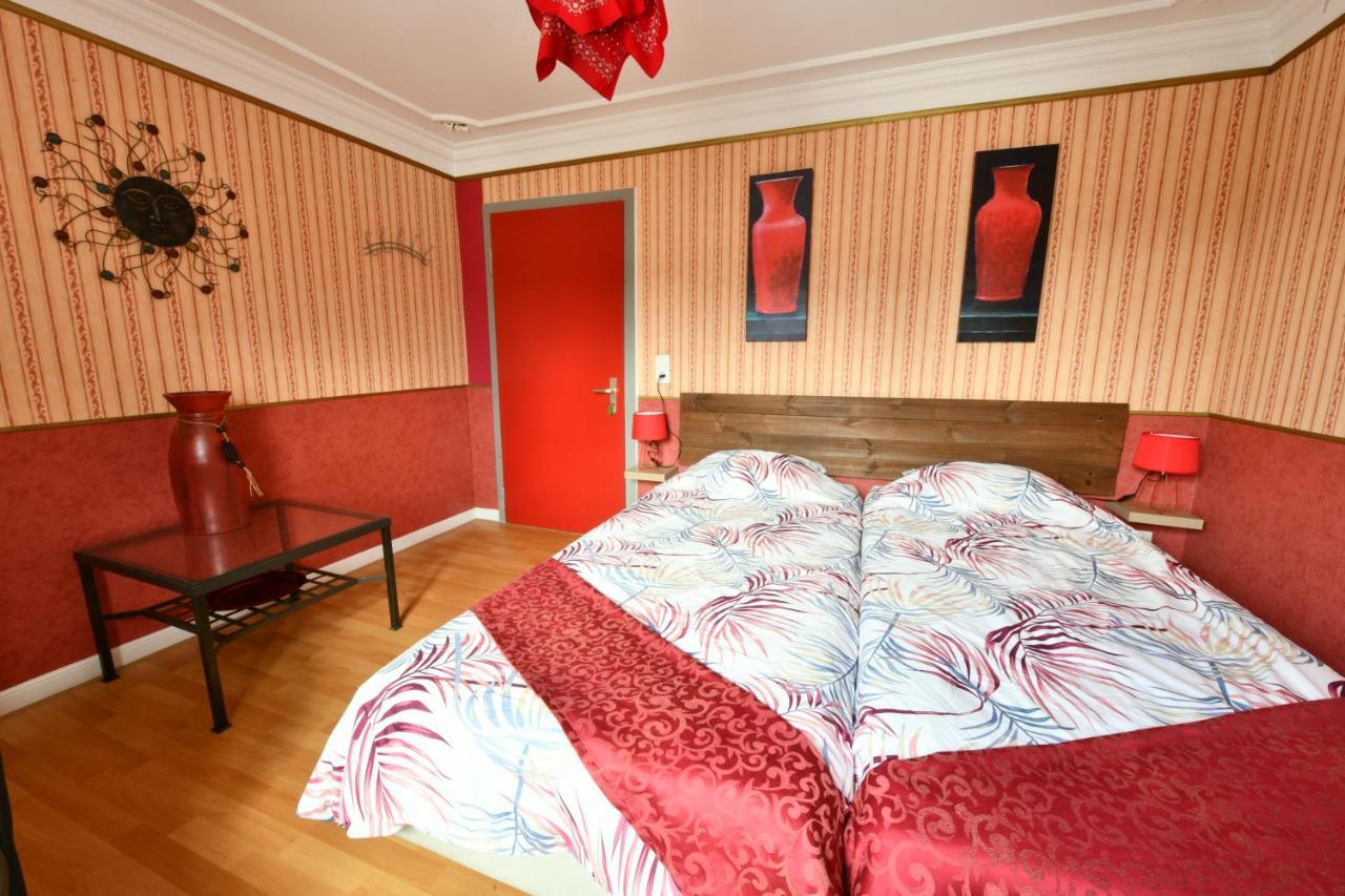 Um Die Ecke Apartman Manderscheid Kültér fotó