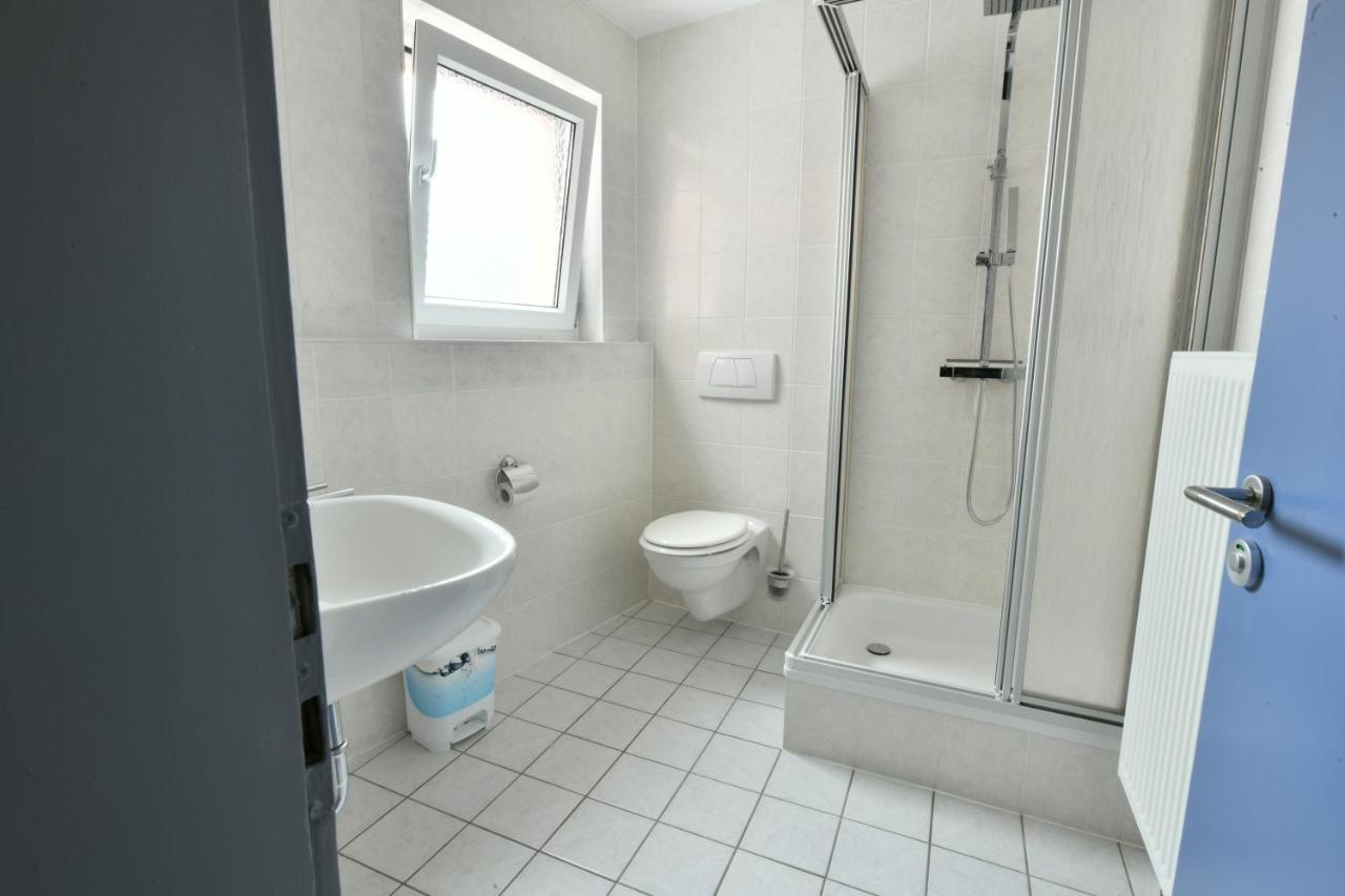 Um Die Ecke Apartman Manderscheid Kültér fotó